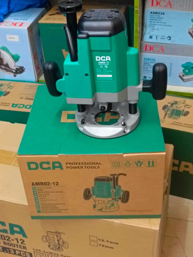 Dca router 1850watts with 1 year warrant